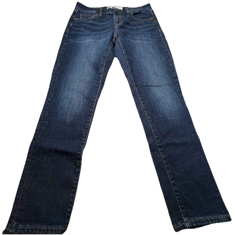 Gap 1969 Best Girlfriend Med. Indigo Straight Cut Jeans